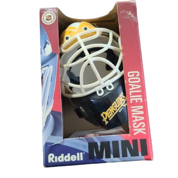 NHL Pittsburgh Penguins Riddell Mini Goalie mask helmet - Picture 1 of 8